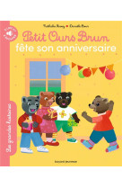 Petit ours brun fete son anniv