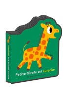 Petite girafe est surprise